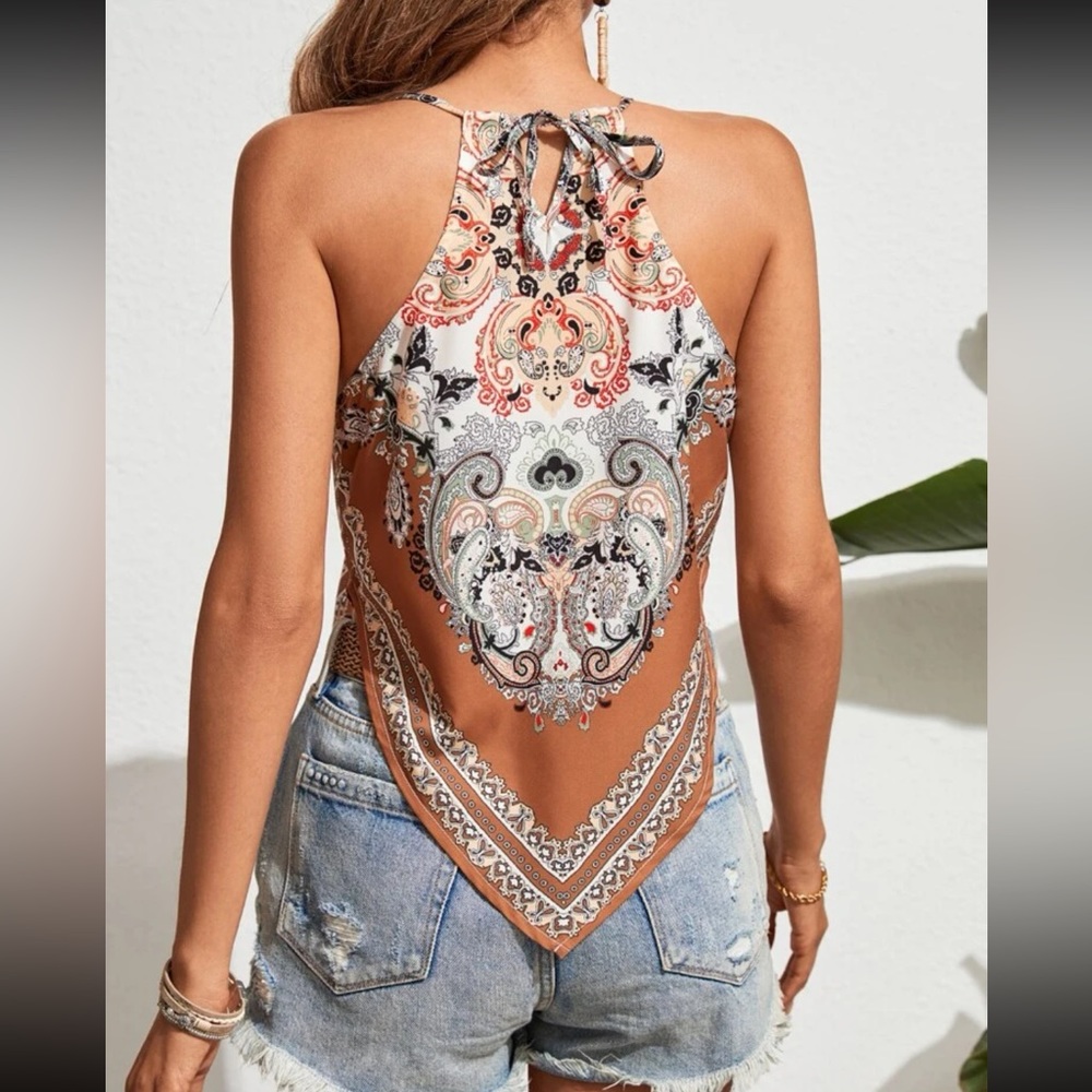 Boho floral paisley print halter top - Picture 2 of 8